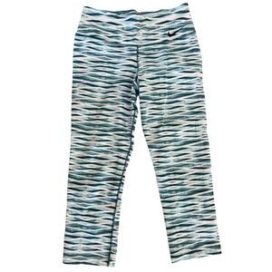Nike Cropped Leggings